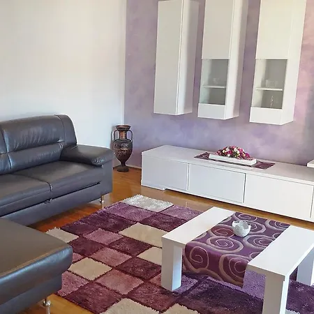 Alenka Apartman